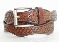 /album/kozeny-opasek-zdobeny-basketem-a-vyrezavany-/snimek-389-jpg/